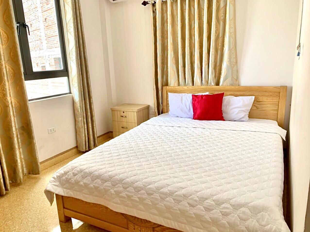 הלונג Quynh Yen Hotel מראה חיצוני תמונה