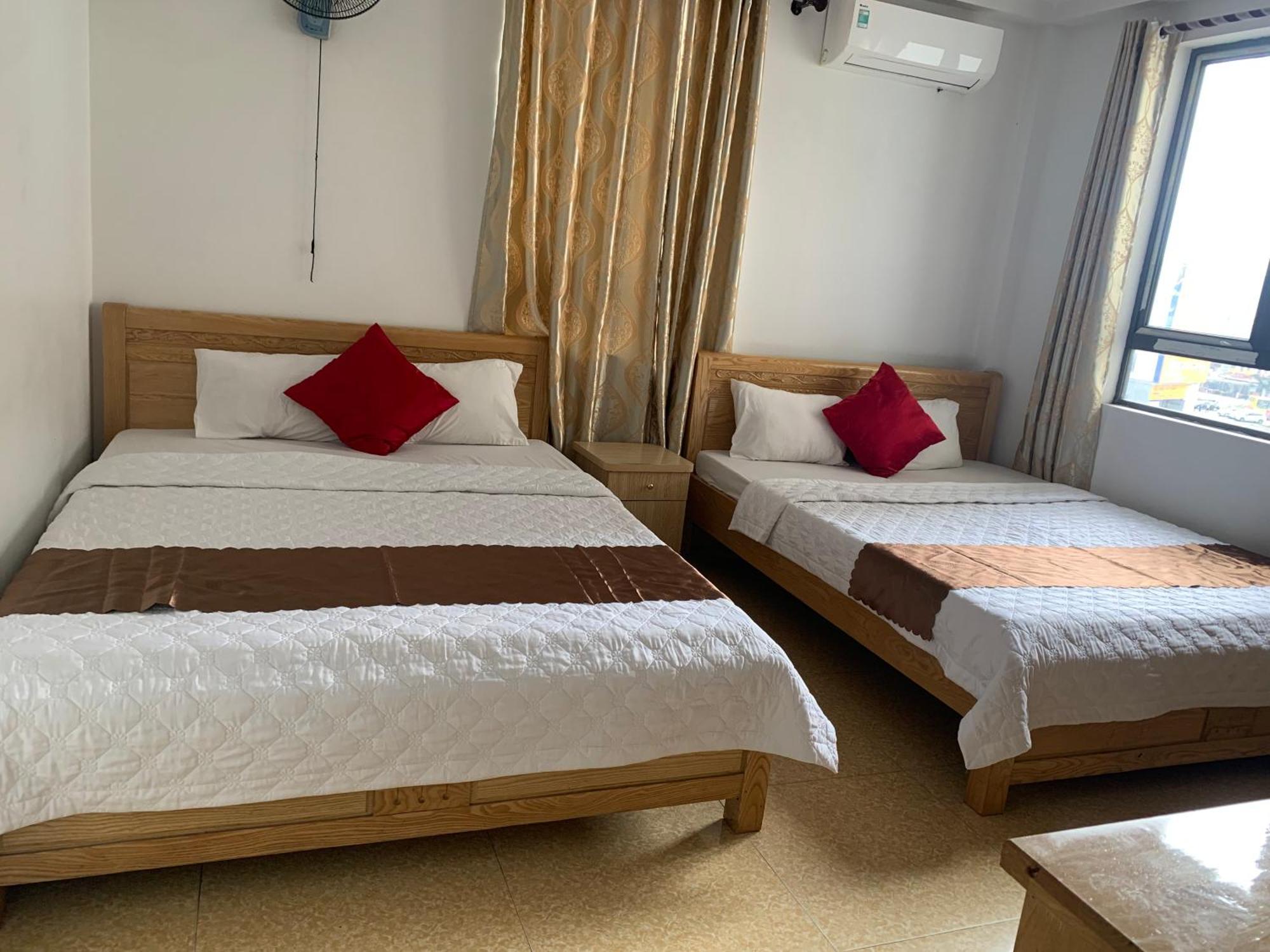 הלונג Quynh Yen Hotel מראה חיצוני תמונה